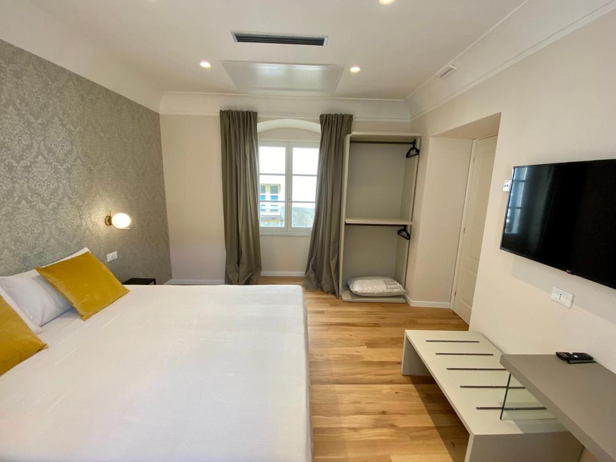 Residenza D'Epoca Dei Fondachi Hotel Sarzana Ngoại thất bức ảnh