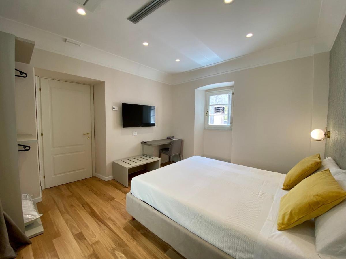 Residenza D'Epoca Dei Fondachi Hotel Sarzana Ngoại thất bức ảnh