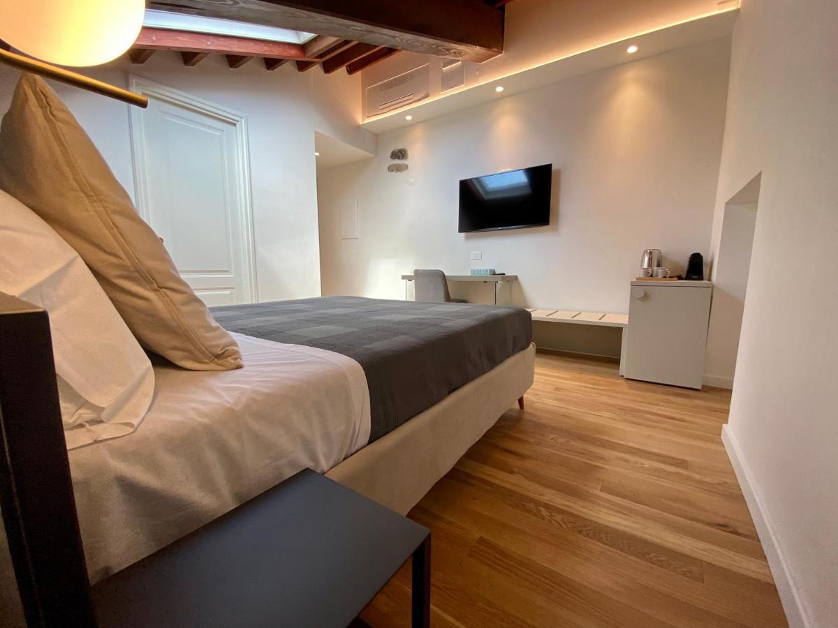 Residenza D'Epoca Dei Fondachi Hotel Sarzana Ngoại thất bức ảnh