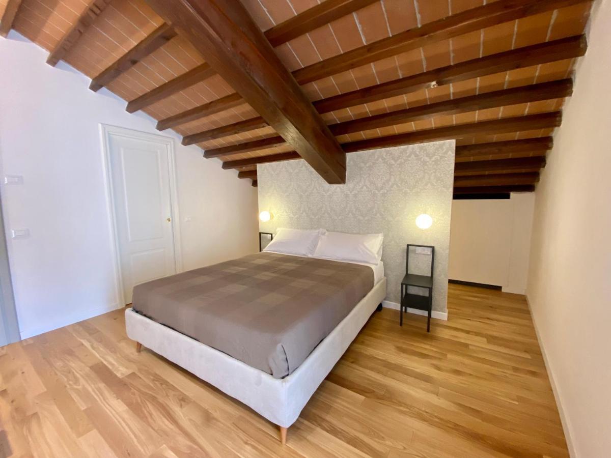 Residenza D'Epoca Dei Fondachi Hotel Sarzana Ngoại thất bức ảnh