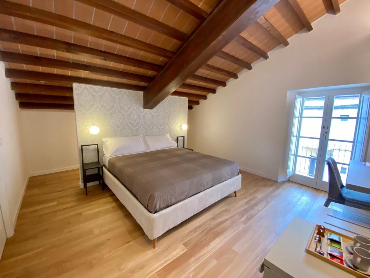 Residenza D'Epoca Dei Fondachi Hotel Sarzana Ngoại thất bức ảnh